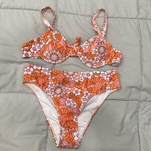 SHEIN Swim Summer Beach Floral Print Knot Back Underwire Bikini Set